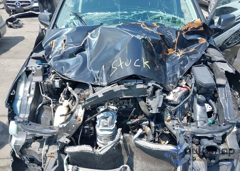 2016 Honda Cr-V Lx z USA, uszkodzony, nr VIN 5J6RM4H32GL137106